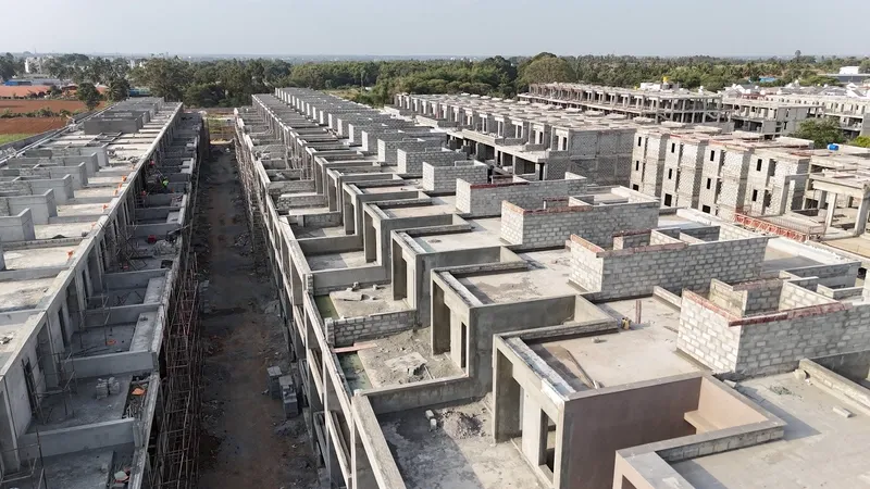 Sarjapura, Bengaluru: rows of villas from above